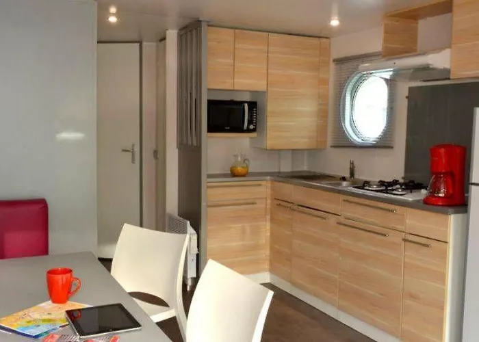 Campeggio Le Clos Des Pins