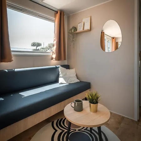 Le Clos Des Pins